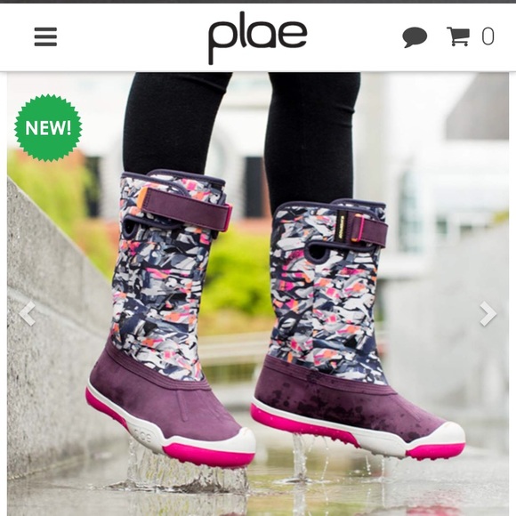 plae waterproof boots
